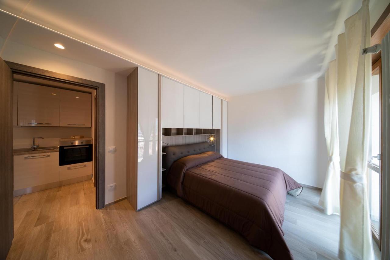 Blue Moon - Via Parigi Apartments 奥斯塔 外观 照片