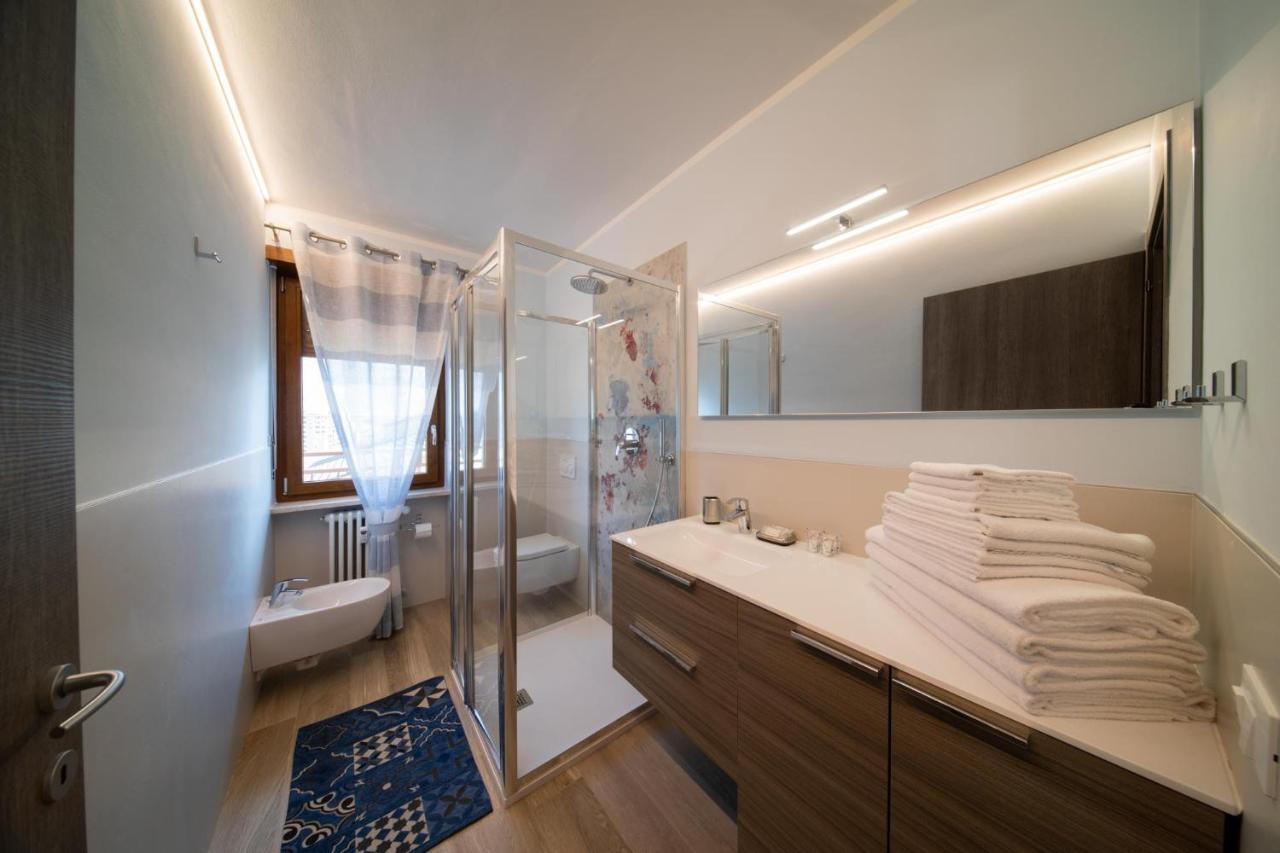 Blue Moon - Via Parigi Apartments 奥斯塔 外观 照片