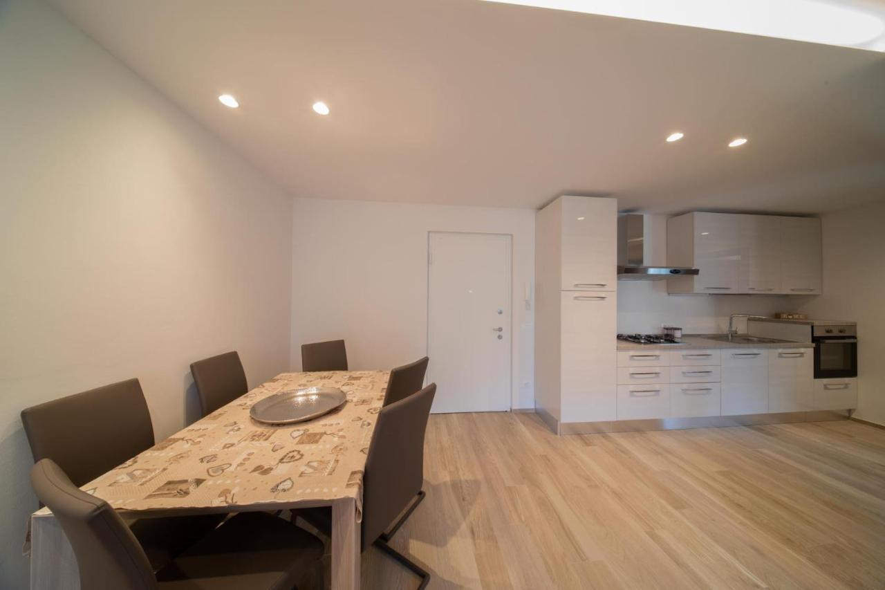 Blue Moon - Via Parigi Apartments 奥斯塔 外观 照片